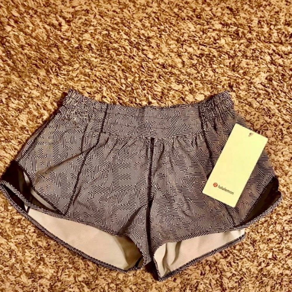NWT Lululemon 2020 Seawheeze Hotty Hot Shorts